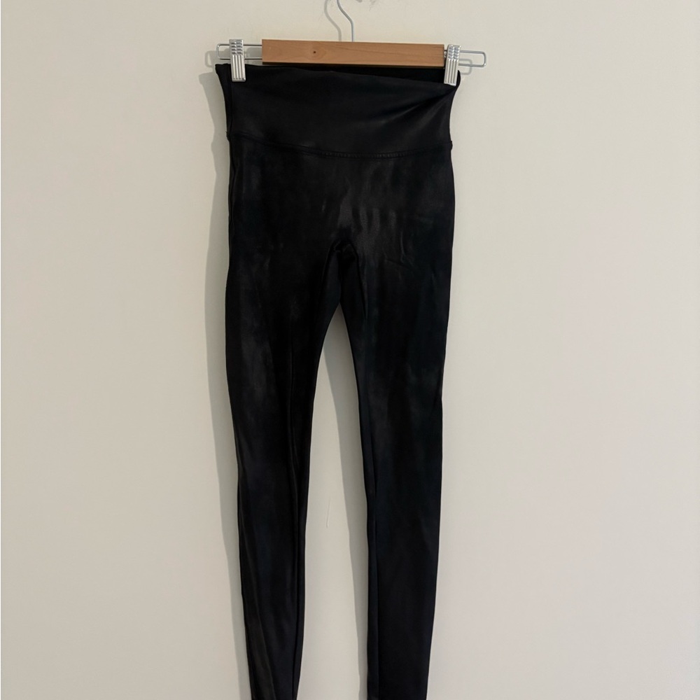 SPANX Classic Black Leggings